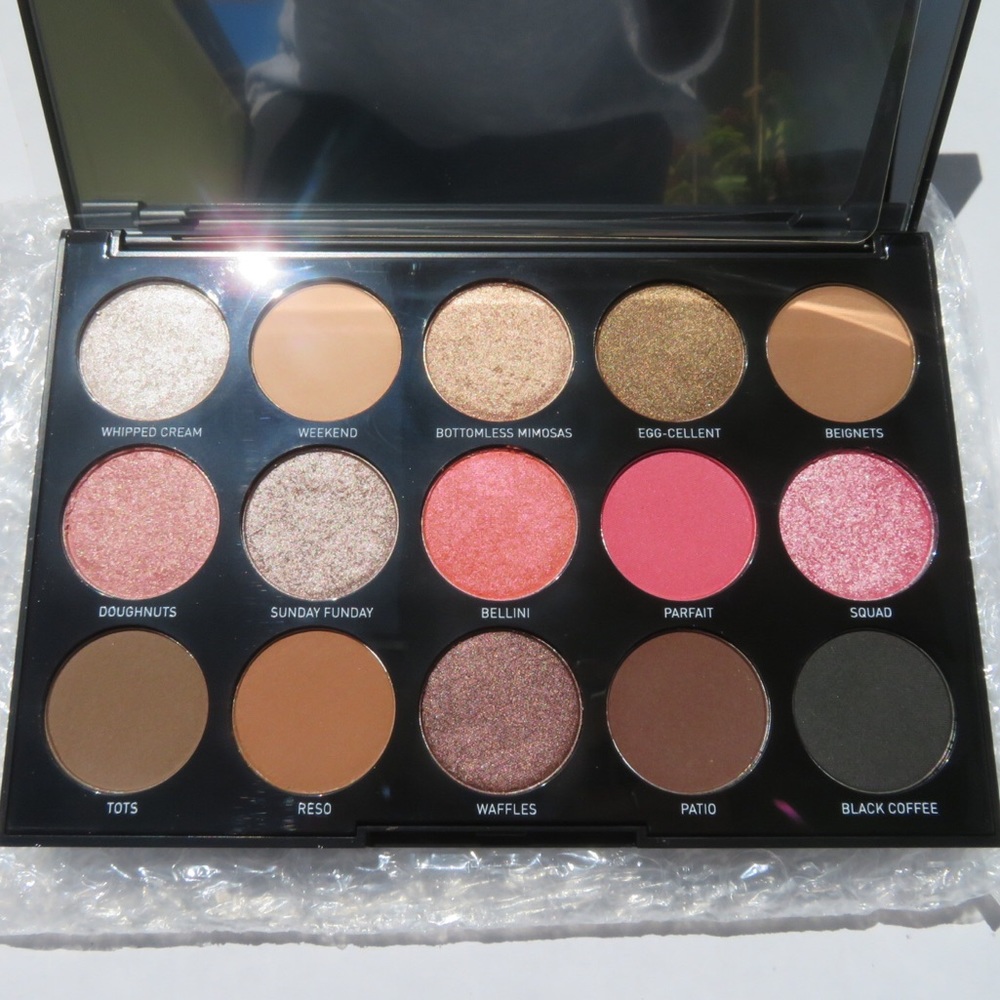 Morphe “Brunch Babe” Eyeshadow Palette